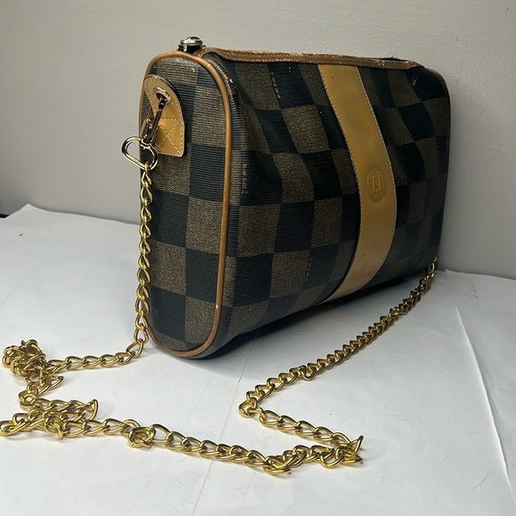 Fendi Vintage 11” x 9” x 3” Zip Top Pillow Bag Detachable Chain Crossbody Strap - Picture 1 of 14